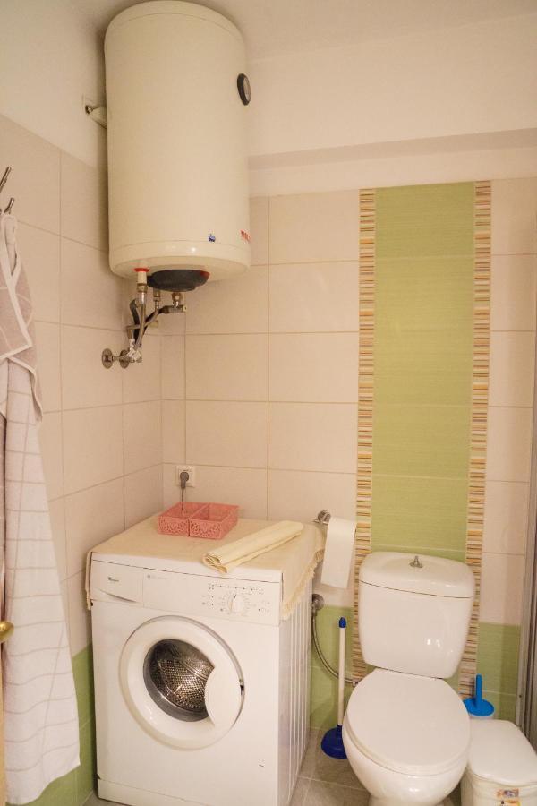 Yiannis Apartments 1 Янина Екстериор снимка