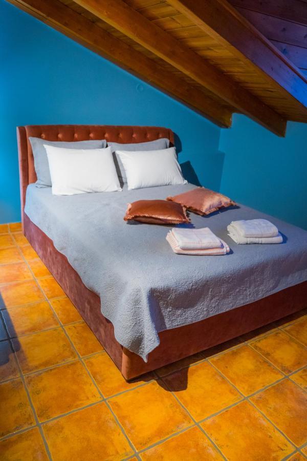 Yiannis Apartments 1 Янина Екстериор снимка
